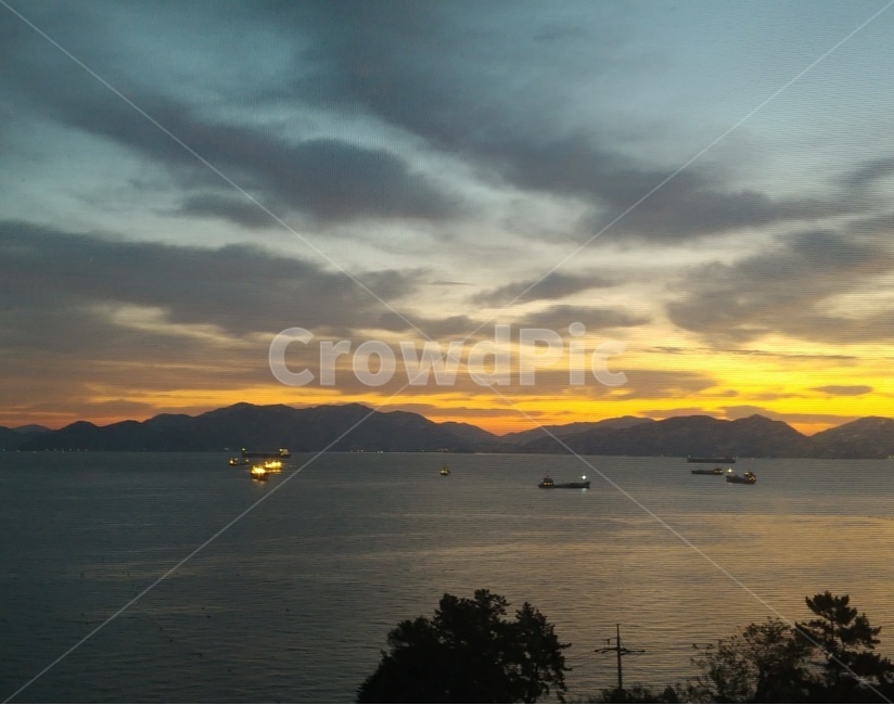 자연,일몰,바다,노을,하늘,sunset,새벽,outdoors,nature,redsky