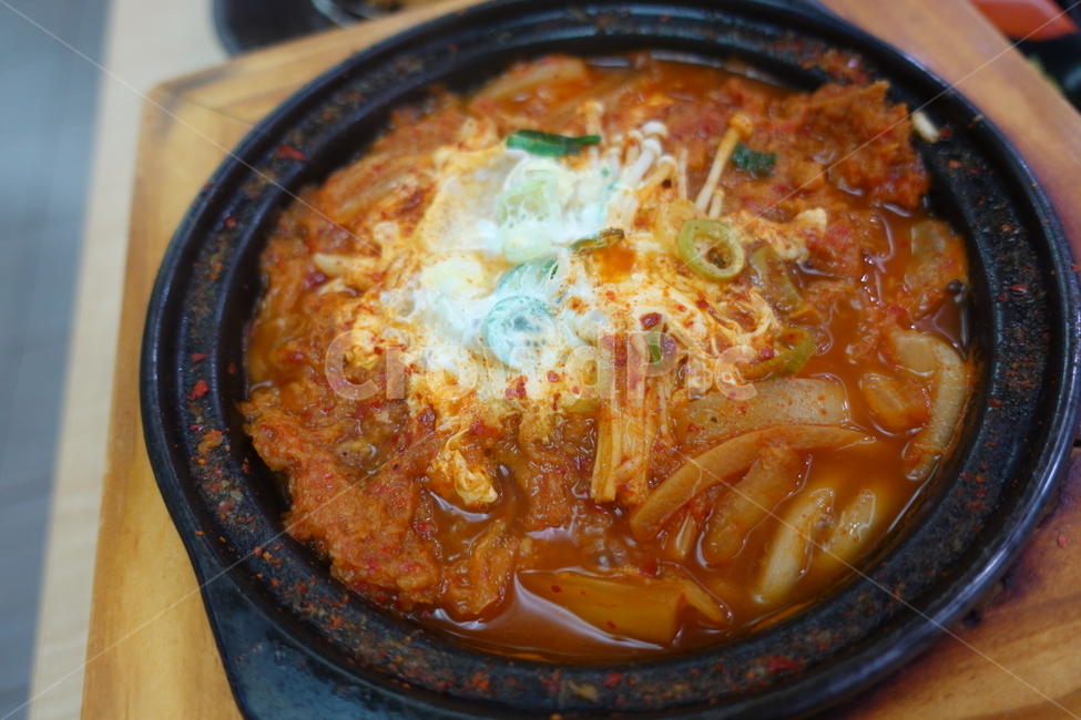 김치우동,우동,nodle,food,음식,meal,요리,식사,음식,식재료,요리,food,cook,meal,dishes,food reserves,한식,한국음식,한국요리,korean food,korean dishes,korean meal,korean cook