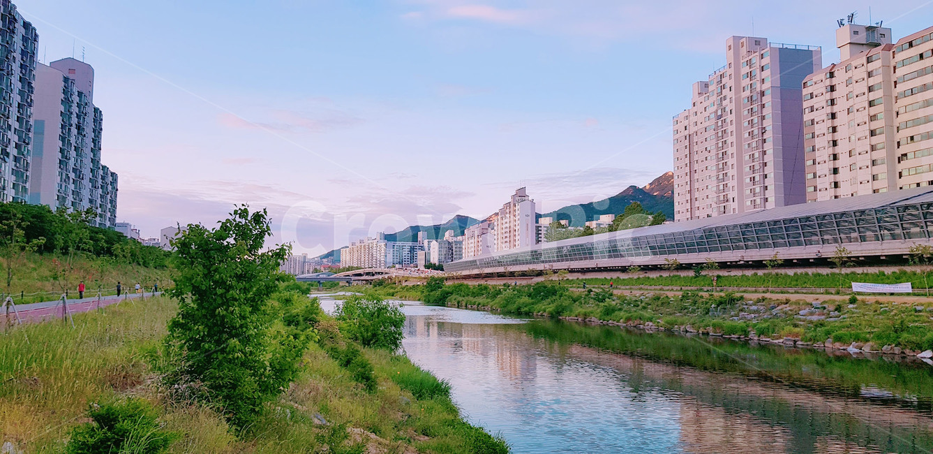 물,water,옥외,산책길,도랑,도시,풍경,city,landscape,한국도시풍경,한국도시경관,korea cityscape
