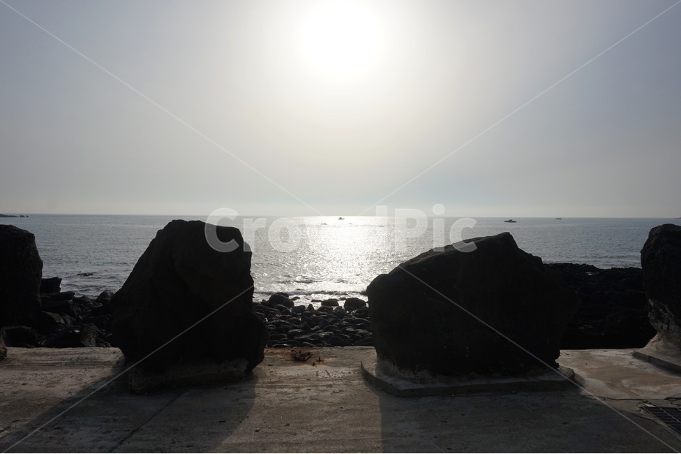 제주도,바다,하늘,태양,광활한,sea,blue,sky,sun,수평선,배경화면,자연,풍경,nature,landscape,한국자연풍경,한국자연경관,korea nature landscape,제주도,jeju,jeju island,promontory,곶,outdoors,옥외,ocean,대양,water,물,sunlight,햇빛