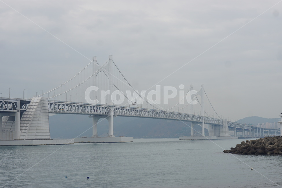 광안대교,광안대교바다,부산바닷가,부산바다,부산광안대교,랜드마크,landmark,tourist attraction,한국랜드마크,한국관광지,한국명소,korea landmark,korea tourist attraction