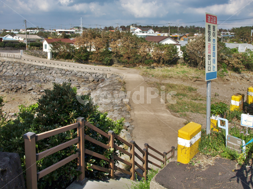 고는개,목책,올레4코스,올레길,제주,서귀포시,도로,간세,마을,시골,마을,풍경,landscape,country,rural,town
