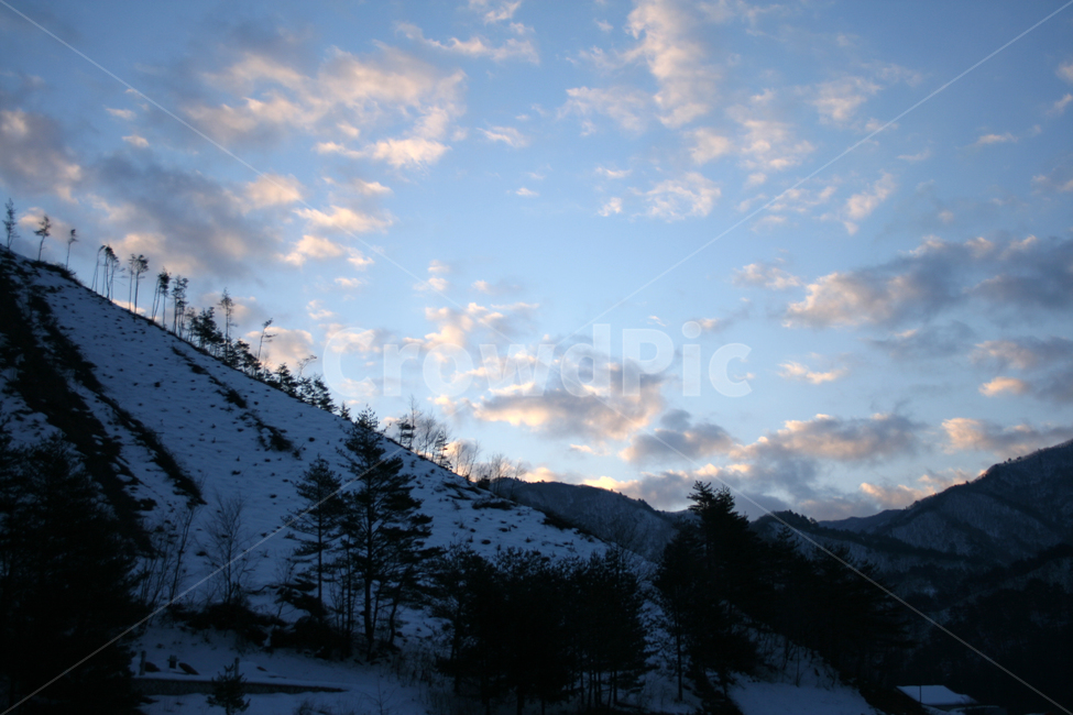 겨울,산,눈,풍경,하늘,구름,겨울,계절,winter,season,자연,풍경,nature,landscape,tree,나무,plant,식물,fir,전나무