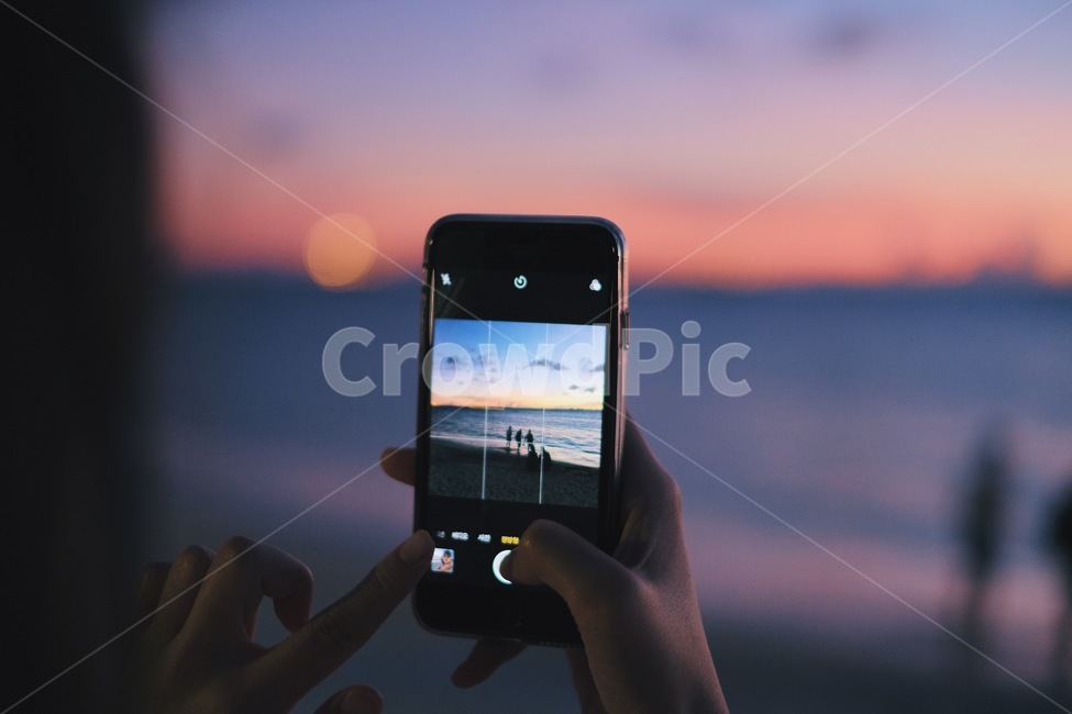 일몰,야경,해질녘,손,전자제품,person,사람,human,인간,electronics,cellphone,phone,전화,mobilephone,휴대전화,여행,휴가,traveling,vacation,trip,사진작가,포토그래퍼,photographer