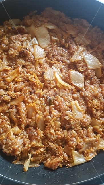 김치볶음밥,볶음밥,김치밥,자취생밥,점심,음식,식재료,요리,food,cook,meal,dishes,food reserves