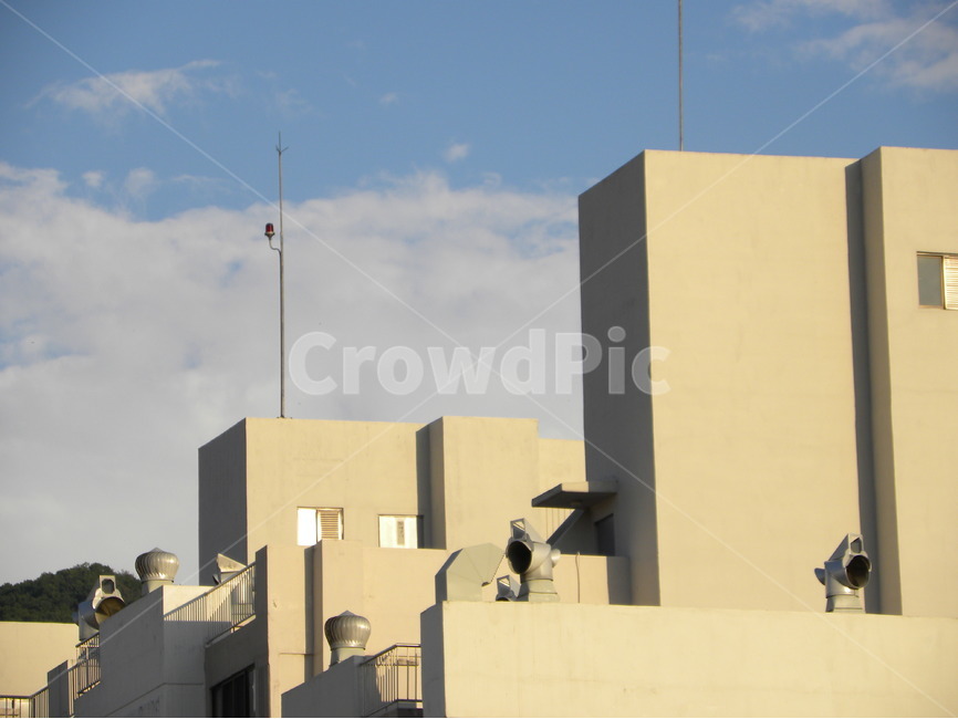 아파트,옥상,하늘,햇빛,그림자,일러스트,rooftop,sky,sunlight,sunshine,shadow,illustration,건축물,건물외관,exterior,building,structure,architecture,construction