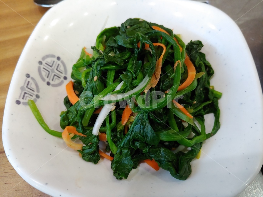 시금치,나물,반찬,한식,초록,food,음식,식재료,요리,food,cook,meal,dishes,food reserves,채소,야채,vegetables,한식,한국음식,한국요리,korean food,korean dishes,korean meal,korean cook