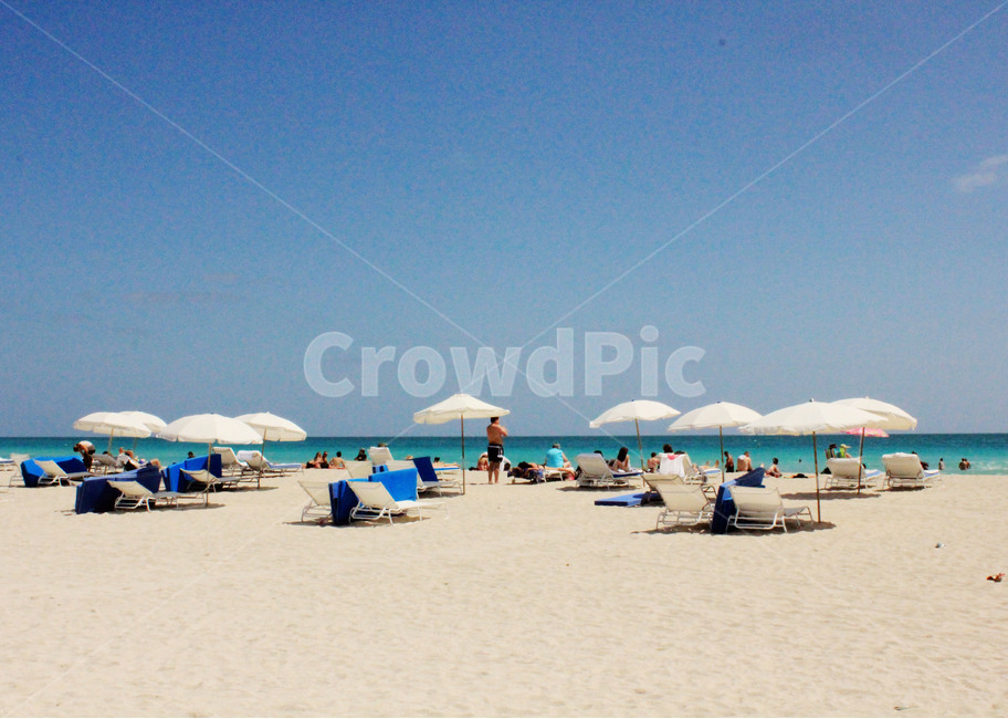 해변,파라솔,백사장,모래,여름,해변,바다,beach,sea,사람들,대중,군중,other people,crowd