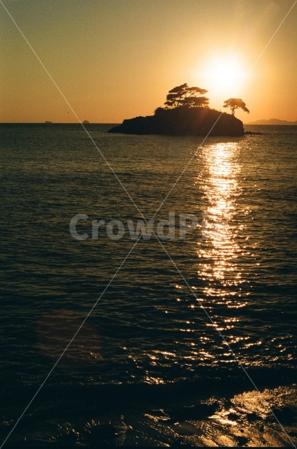 해변,노을,솔섬,파도,일출,바다,필름,자연,풍경,nature,landscape,한국자연풍경,한국자연경관,korea nature landscape,감성,sensible,feeling,outdoors,옥외,land,땅,water,물,sea,ocean,대양