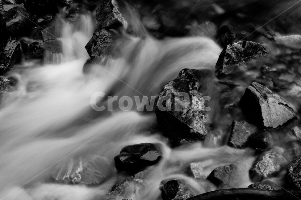 stream,계곡,돌,자연,nature,물,자연,풍경,nature,landscape,흑백,모노톤,monochrome,black and white,water,outdoors,옥외,river,강,waterfall,폭포
