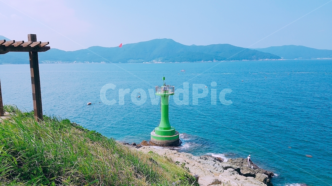 landscape,nature,휴식,rest,season,바다,바닷가,여름,힐링,휴가,summer,등대,lighthouse,outdoors,옥외,land,땅,자연,ocean,대양,water,물,sea,shoreline,해안선