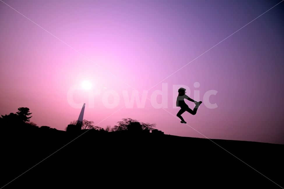 점프,역광사진,역광,역동,역동적인,active,자연,풍경,nature,landscape,사람,인물,인간,human,person,감정표현,기분,feeling,emotion,연출,컨셉,콘셉,direction,concept,light,빛,flare,플레어,silhouette,실루엣,adventure,모험,leisure activities,레저 활동