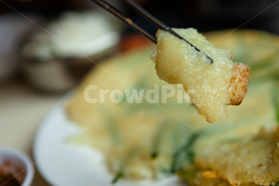 감자전,식품,감자,전통적인,강원도,요리,음식,식재료,요리,food,cook,meal,dishes,food reserves,한식,한국음식,한국요리,korean food,korean dishes,korean meal,korean cook