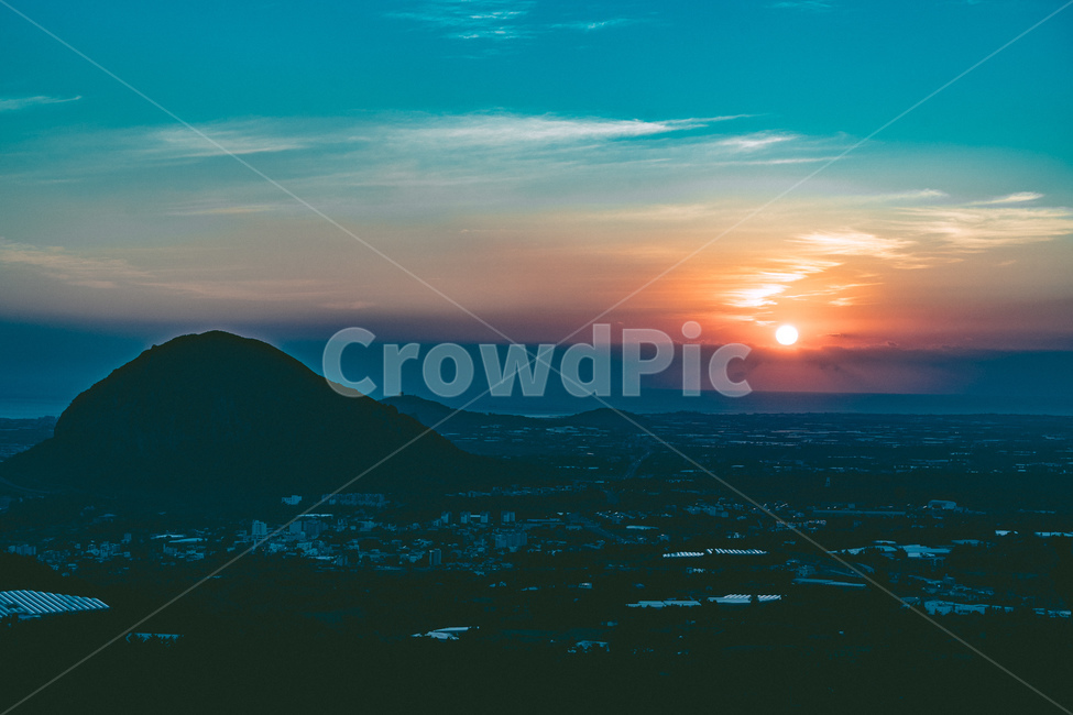 nature,자연,plant,식물,grass,잔디,일몰,노을,sunset,오름,군산오름,빛,flare,플레어,sunlight,햇빛,light,옥외,outdoors,자연,풍경,nature,landscape