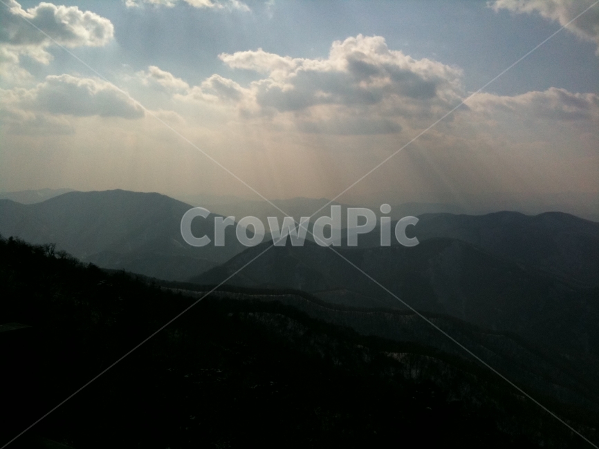 하늘,구름,설경,빛,산,풍경,자연,풍경,nature,landscape,outdoors,옥외,weather,날씨,mountain range,산맥,mountain,flare,플레어,light