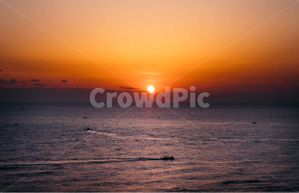 바다,파도,동해,일출,해돋이,새해,속초,자연,풍경,nature,landscape,sunlight,햇빛,outdoors,옥외,sunset,일몰,red sky,붉은 하늘,sky,하늘,dusk,황혼,dawn,새벽
