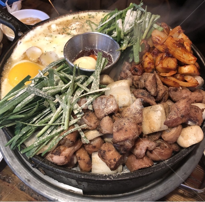 곱창,곱창구이,막창,부추,맛있는,야식,먹음직스러운,안주