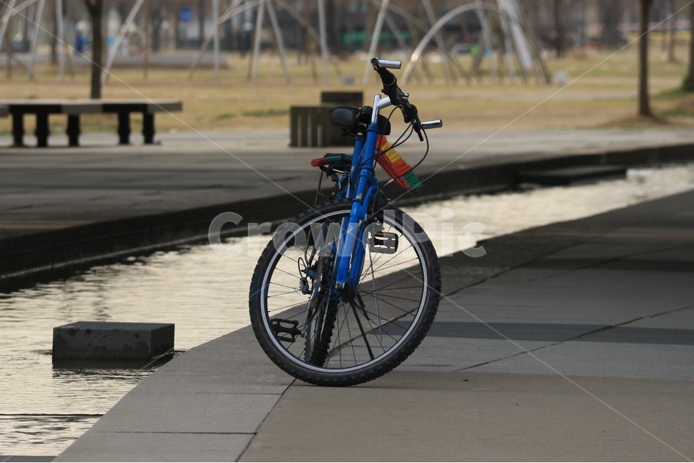 바퀴,machine,transportation,교통,vehicle,bike,bicycle,자전거,bench,벤치