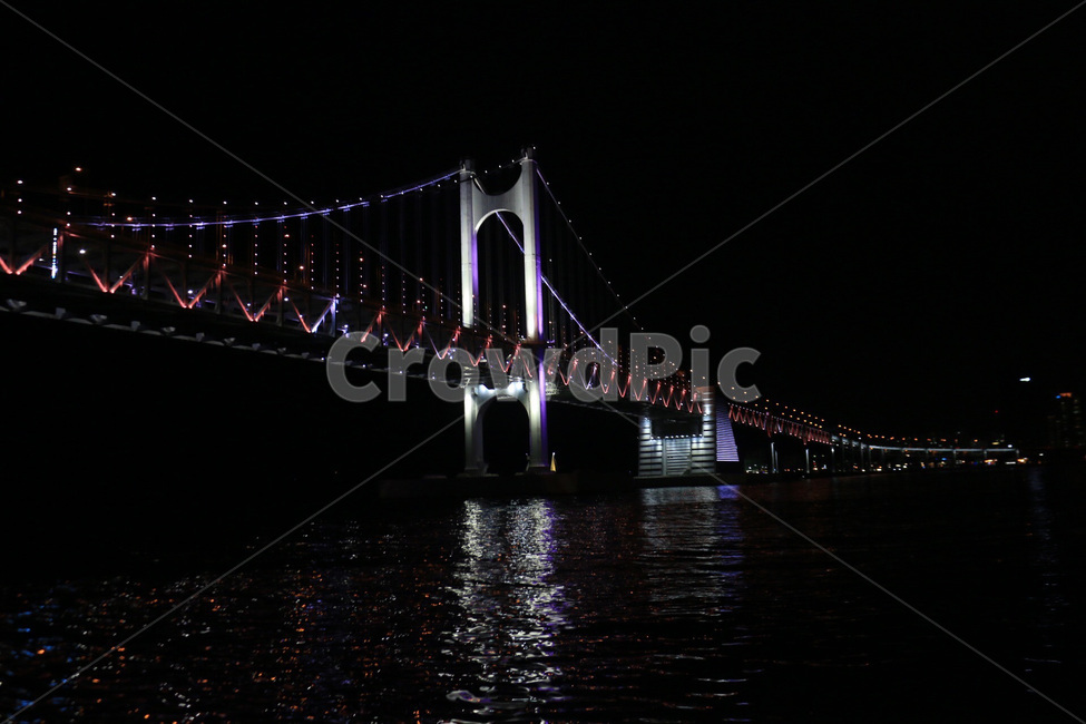 busan,nightview,부산,광안대교,야경,부산야경,야경,밤,풍경,nightscape,night,landscape,건축물,건물외관,exterior,building,structure,architecture,construction,건물,bridge,다리