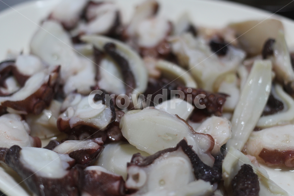 문어숙회,문어,삶은문어,문어회,숙회,음식,식재료,요리,food,cook,meal,dishes,food reserves,수산물,해산물,fishery products,seafood,한식,한국음식,한국요리,korean food,korean dishes,korean meal,korean cook