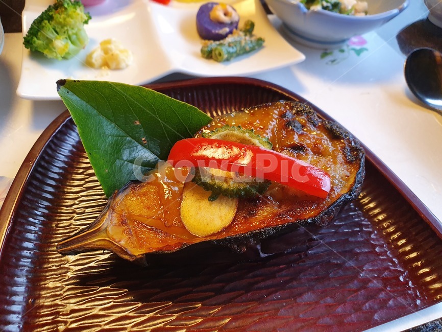 가이세키,가지,일본음식,연회요리,저녁식사,dish,meal,정식,료칸,반찬,음식,요리,식사