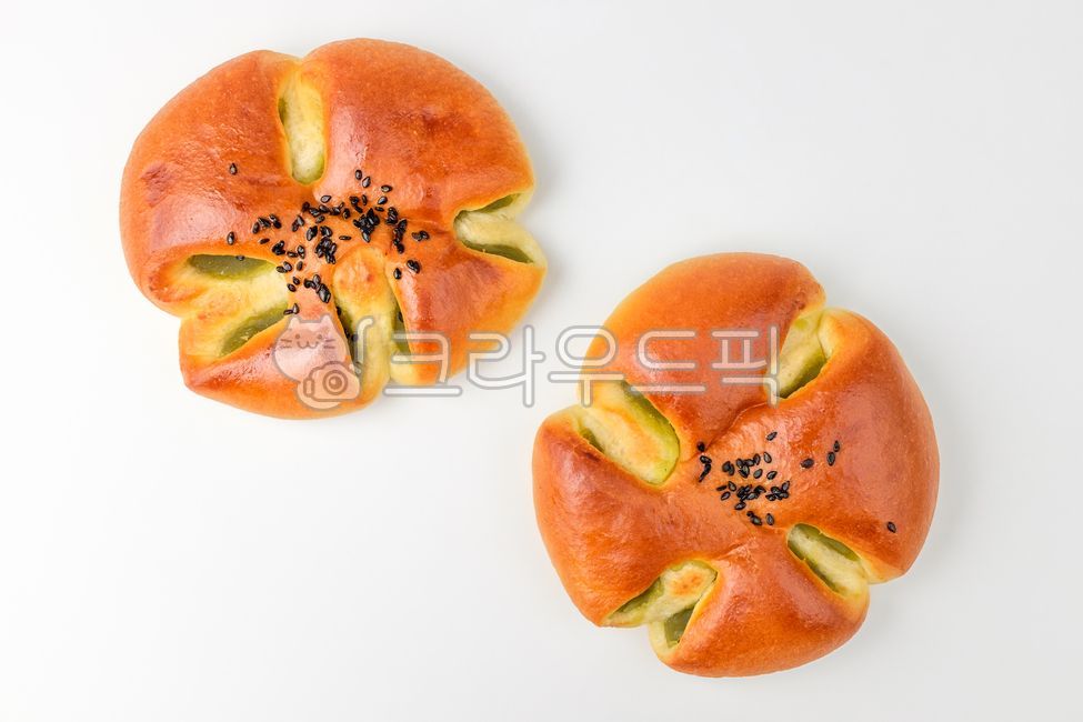 Pea bean paste,close up,bread,ingredient,snack,pea,sediment,food,meal,dessert,grocery,Food Ingredients,ingredients,bread snacks,Pea bean paste bread,sweet,soft