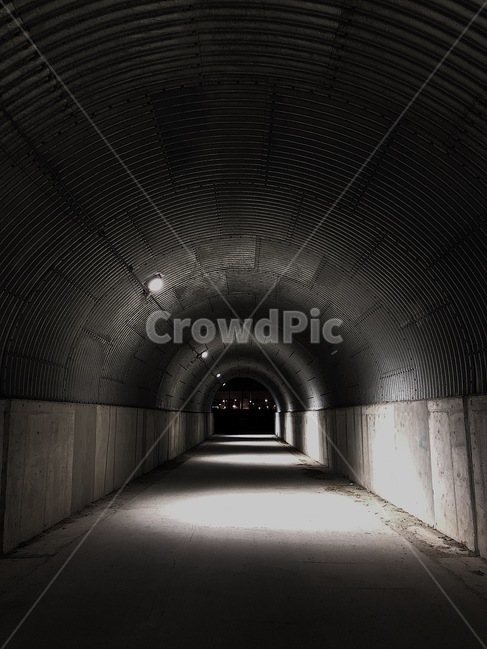 터널,출근,퇴근,길,어둠,공포,호러,무서운,무서움,horror,terror,fear,건축물,건물외관,exterior,building,structure,architecture,construction
