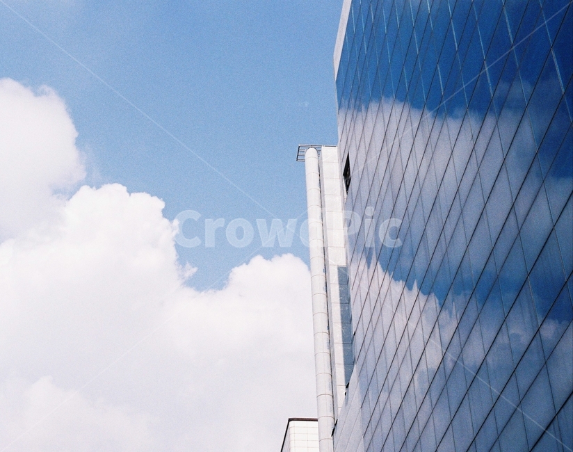 빌딩,building,구름,창문,필름사진,건축물,건물외관,exterior,building,structure,architecture,construction