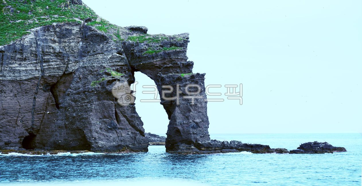 독도,꼬끼리바위,바다,한국명소,큰바위