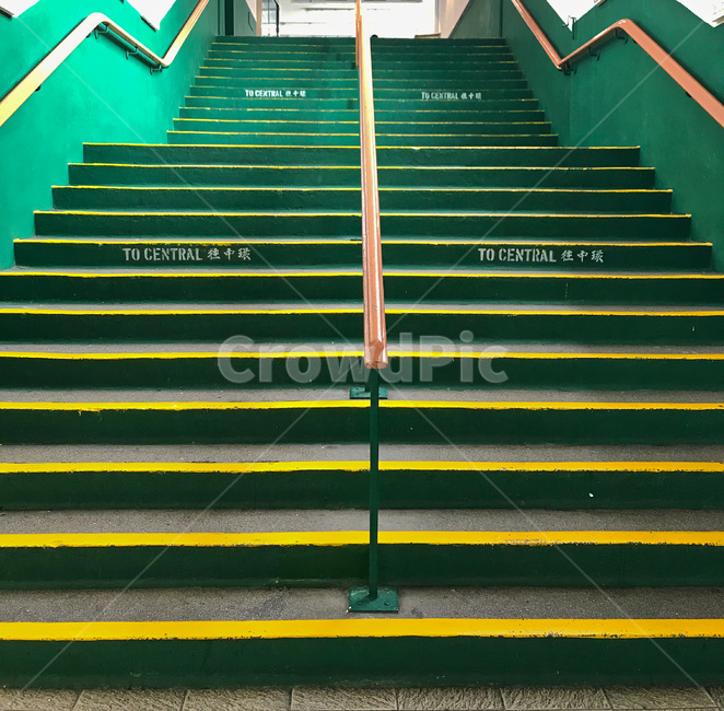 난간,계단,초록색,노란색,균형,내부,건물계단,art,color,colorful,design,green,hongkong,line,old,paint,pattern,retro,staircase,style,vintage,yellow,디자인,오래된
