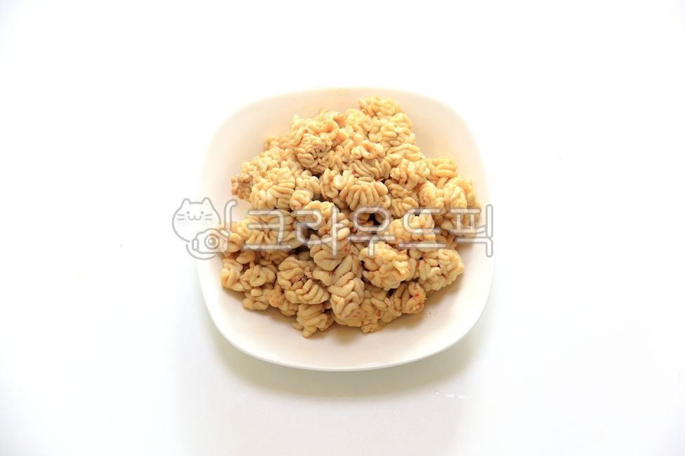 곤이,고니,내장,명태,생선,접시,식재료,이리,삶은,익은,생선내장,수산물,해산물,음식,요리재료,재료,음식재료,삶은곤이,삶은고니,하얀배경,식품