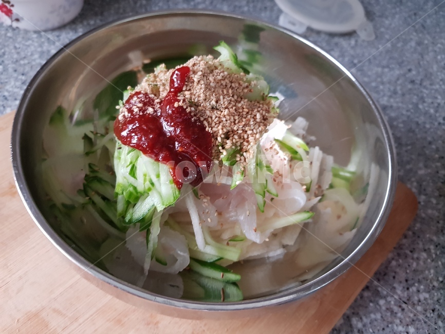 포항물회,물회,회비빔,비빔물회,비빔회