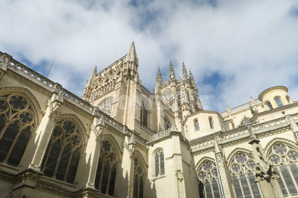 스페인,spain,españa,산티아고순례길,순례길,caminodesantiago,camino,건축,arquitectura,대성당,성당,부르고스대성당,부르고스,burgos,교회,장식,decoration,tower,탑,architecture,건축물,building,건물,spire,첨탑,steeple,뾰족한탑