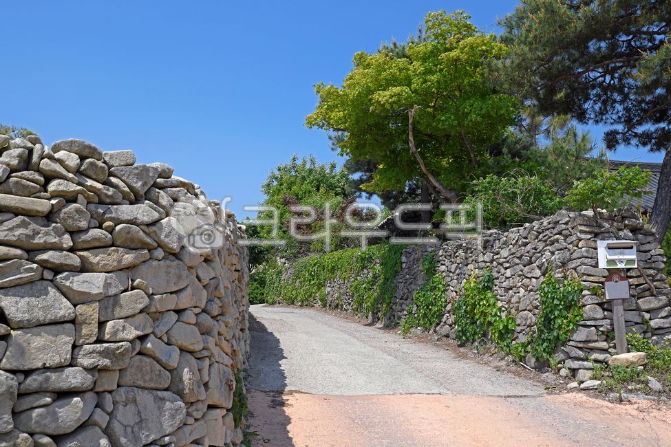 외암민속마을,외암마을,아산시,집성촌,예안이씨,돌담길