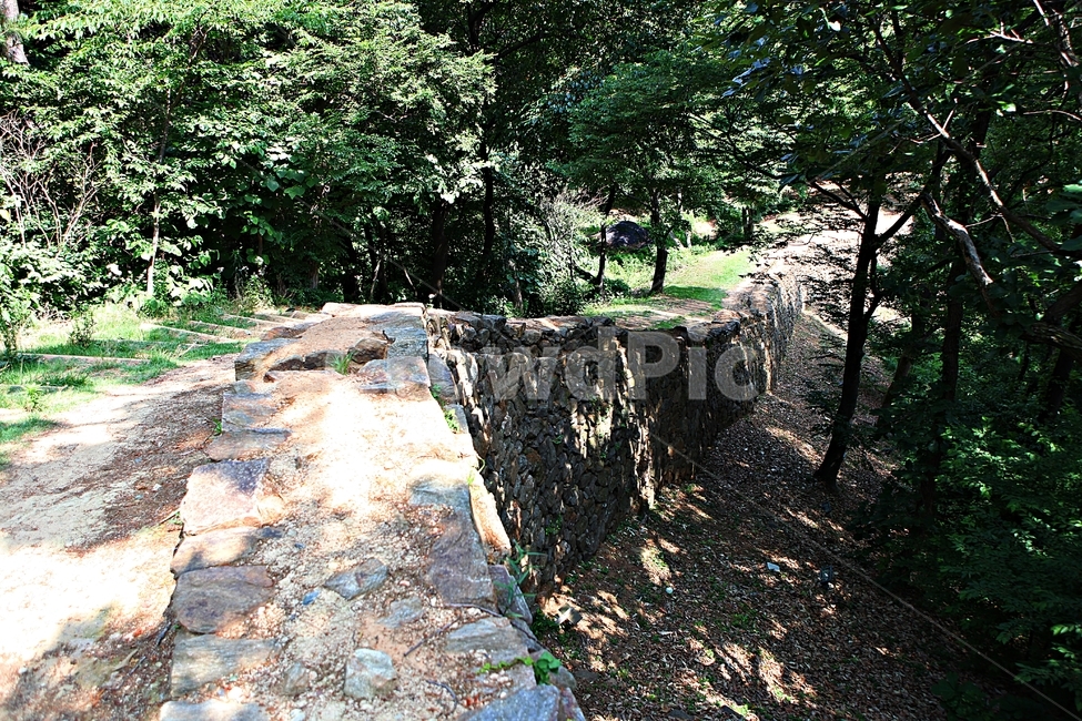 전등사,전등사둘레길,성곽,길,돌담,풍경