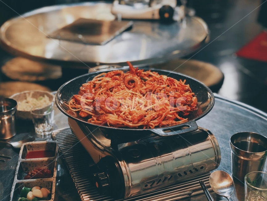 쭈꾸미,볶음,음식,맛집,안주,술안주,쭈꾸미볶음,소주한잔,저녁,매콤,빨간색,구이,음식,식재료,요리,food,cook,meal,dishes,food reserves,한식,한국음식,한국요리,korean food,korean dishes,korean meal,korean cook