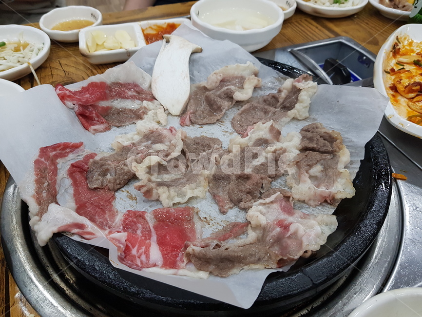 요리,우삼겹,음식,식사,고기