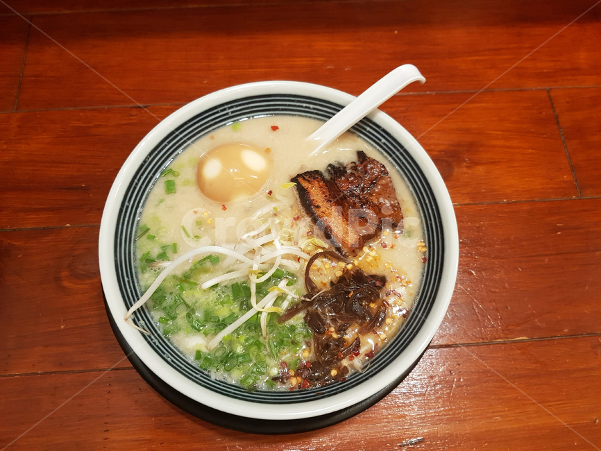 라멘,음식,오브젝트,요리,일식,돈코츠라멘,일본음식,일본요리,면,일본라멘,돼지고기,육수,반숙,달걀,식품,식사,음식,식재료,요리,food,cook,meal,dishes,food reserves,면류,면요리,noodles,일식,일본음식,일본요리,Japanese food,Japanese dishes,Japanese meal,Japanese cook