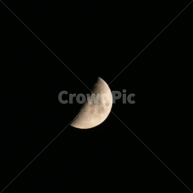 달,보름달,반달,파란하늘,밤,하늘,밤하늘,구름,몽환적,moon,supermoon,cloud,night,sky,bluesky,nightsky,thanksgivingday,야경,밤,풍경,nightscape,night,landscape,nature,자연,outdoors,옥외,outer space,대기권 밖,universe,우주,astronomy,천문학