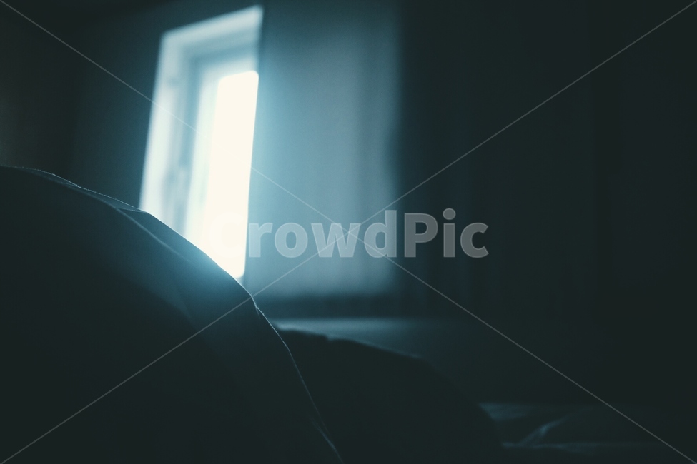 이불,불빛,창문,창밖,커튼,감성사진