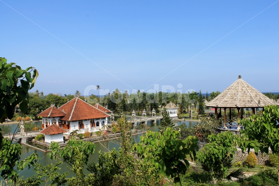 palace,ancientarchitecture,redhouse,ancient architecture,red tile,water palace,karangasem,indonesia,bali,waterpalace,red house,bridge