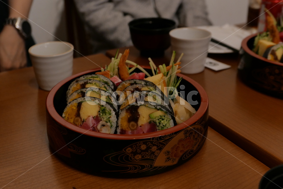 일식,회식,후토마키,마끼,소바,바질,계란,김밥,마키,후토마끼,국수,음식,맛집,저녁,식사,레스토랑,일식집,요리