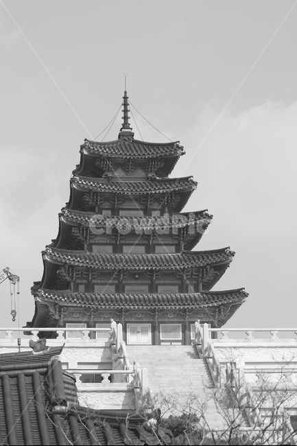 경복궁,지광국사탑,풍경,궁궐,흑백사진,한국전통,한국문화,korean traditional,korean culture,랜드마크,landmark,tourist attraction,한국랜드마크,한국관광지,한국명소,korea landmark,korea tourist attraction,흑백,모노톤,monochrome,black and white,건축물,건물외관,exterior,building,structure,architecture,construction