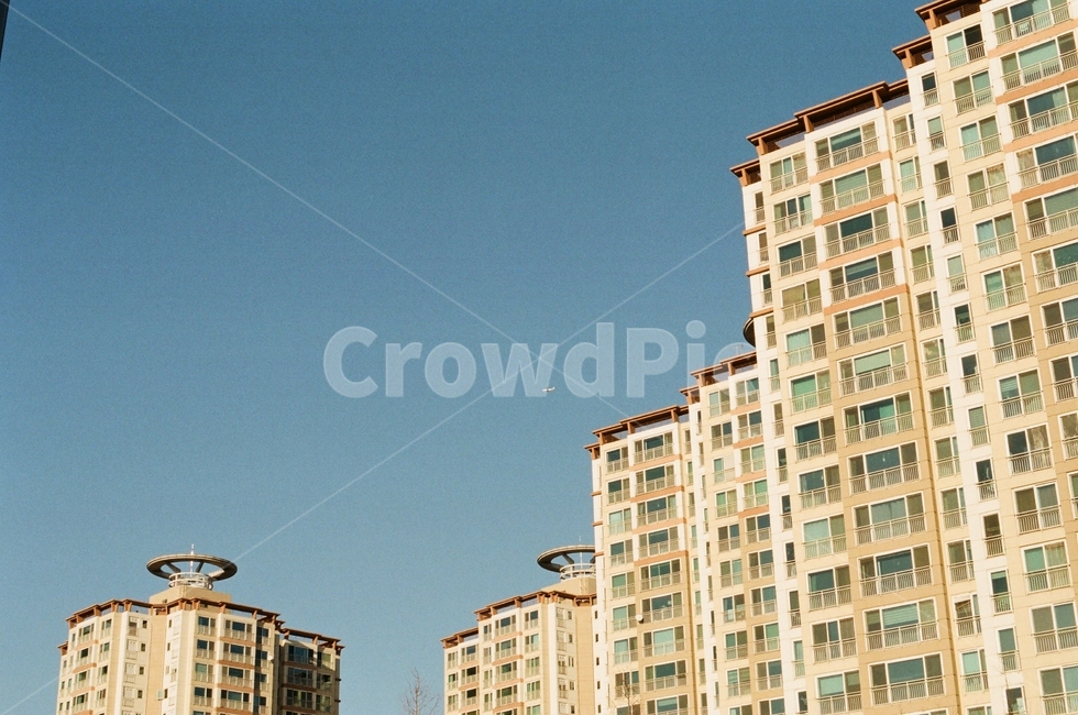 하늘,비행기,아파트,감성,빈티지,도시,urban,도시,풍경,city,landscape,한국도시풍경,한국도시경관,korea cityscape