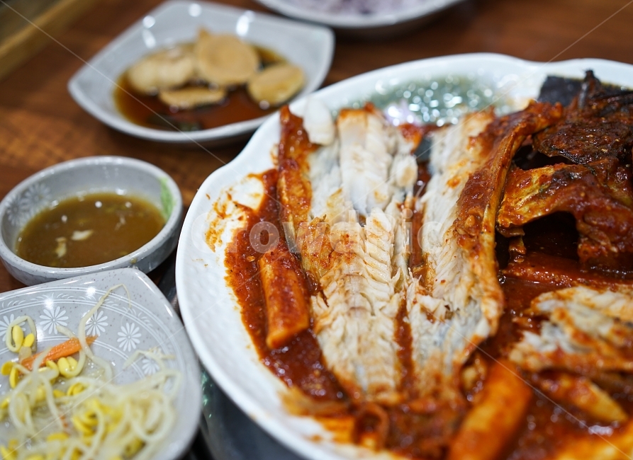 생선,생선구이,생선찜,코다리찜,음식,푸드,먹방,식사,반찬,먹거리,밥,밥도둑,매콤,건강식,코다리,고등어,음식,식재료,요리,food,cook,meal,dishes,food reserves,수산물,해산물,fishery products,seafood,한식,한국음식,한국요리,korean food,korean dishes,korean meal,korean cook