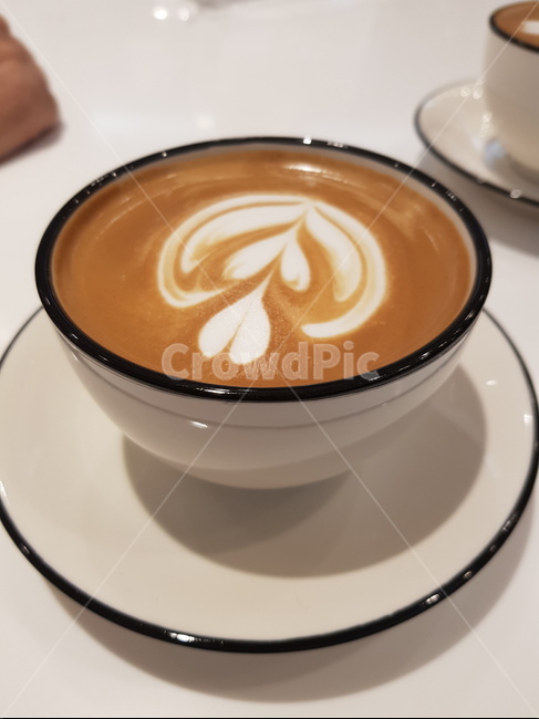 라떼,라떼아트,커피,카페라떼,커피숍