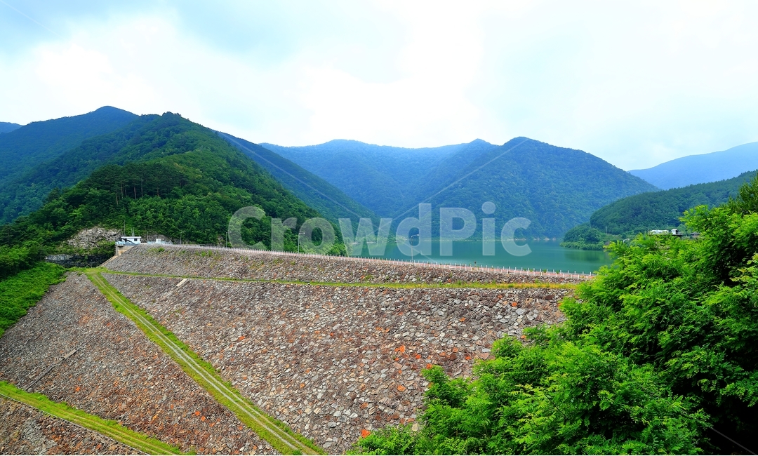 도암댐,댐,물,강원도,아리바우길,자연,풍경,nature,landscape,dirt road,흙길,gravel,자갈,road,도로