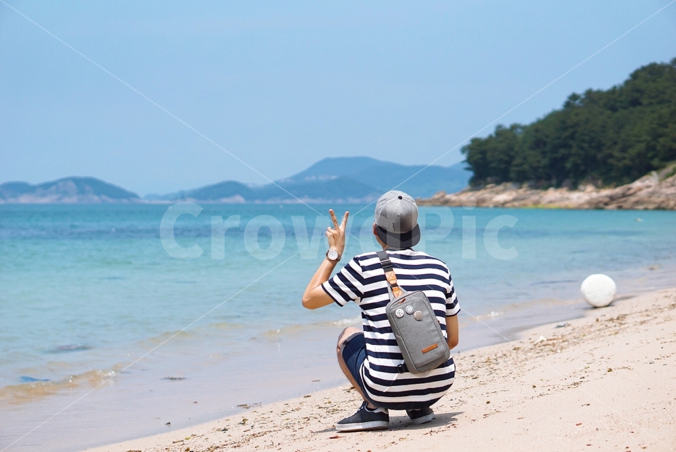 여행,travel,여행사진,국내여행,혼자여행,사진,통영,통영여행,배경사진,배경,이쁜사진,색감,색감좋은사진,여행자,여행가,스냅,스냅사진,스냅샷,뒷모습,뒷모습샷,뒷모습사진,삼각대,삼각대사진,비진도,섬,섬여행,해수욕장,바다,모래사장,자연,풍경,nature,landscape,여름,계절,summer,season,해변,바다,beach,sea,여행,휴가,traveling,vacation,trip,사람,인물,인간,human,person,shorts,반바지