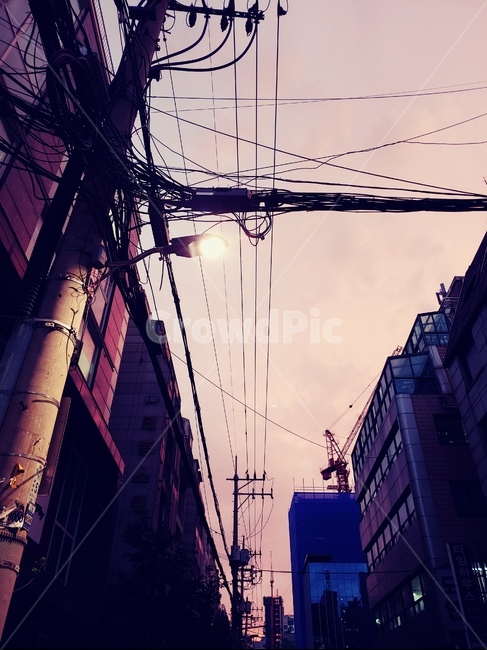 해질녘,노을,골목,가로등,길거리
