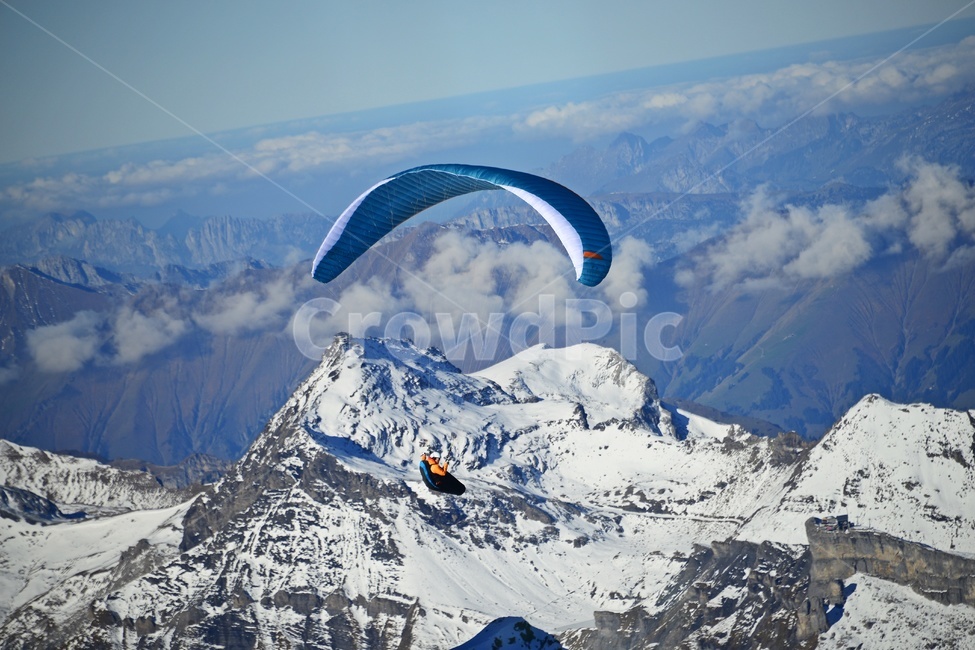 스위스융프라우,스위스,융프라우,융푸라우운해,융프라우설경,융프라우행글라이더,헹글라이더,설산,leisureactivities,레저활동,gliding,활공,자연,경치,스포츠,레저,운동,sports,leisure,exercise